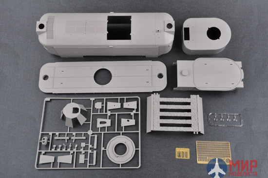 00223 Trumpeter 1/35 Бронепоезд немецкий №16