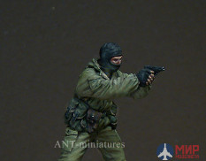 35-007 ANT-miniatures 1/35 Офицер спецназа