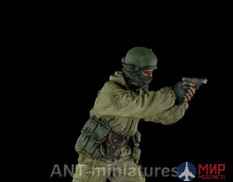 35-008 ANT-miniatures 1/35 Офицер спецназа ФСБ