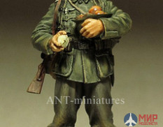 35-035 ANT-miniatures 1/35 Немецкий солдат 1941 г.