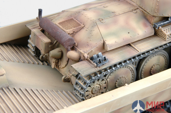 01508 Trumpeter 1/35 Немецкая ж/д платформа с танком Pz.Kpfw.38(t)