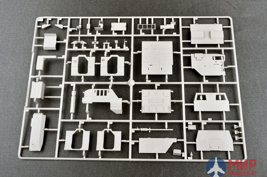 01038 Trumpeter 1/35 Ракетная установка  ПУ 5П85С с ракетами 48Н6Е ЗРК С-300 ПМУ "Фаворит"