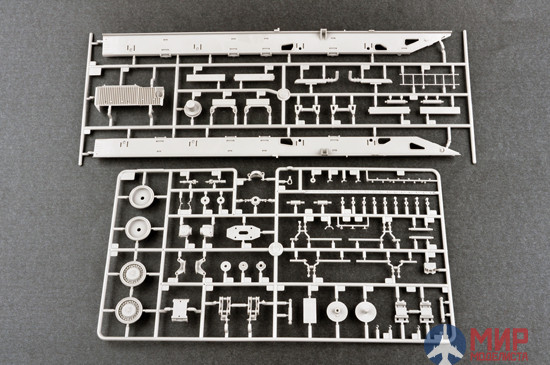 01038 Trumpeter 1/35 Ракетная установка  ПУ 5П85С с ракетами 48Н6Е ЗРК С-300 ПМУ "Фаворит"