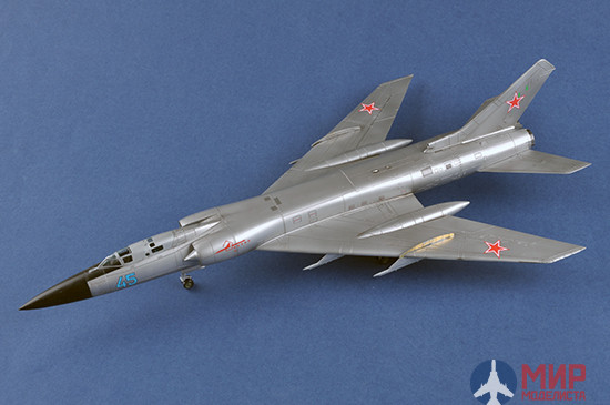 01687 Trumpeter 1/72 TU-128 M Fiddler