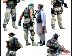 BigSet-1 Evolution Miniatures U.S Special forces operators and Afghan man