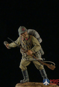 35-018 ANT-miniatures 1/35 Боец РККА, 1939-1941 гг.