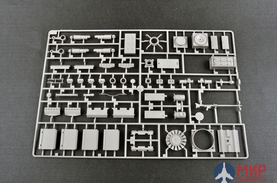 00923 Trumpeter 1/16 САУ  Sd.Kfz. 186 Jagdtiger