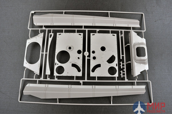 00923 Trumpeter 1/16 САУ  Sd.Kfz. 186 Jagdtiger