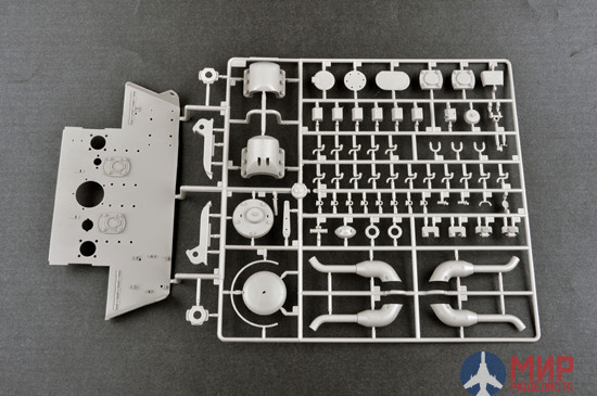 00923 Trumpeter 1/16 САУ  Sd.Kfz. 186 Jagdtiger