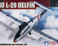 88002 AMK 1/48 Самолет AERO L-29 DELFIN