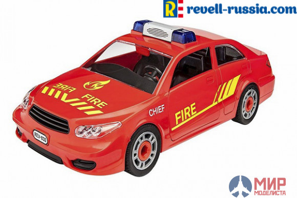 00810 Revell автомобиль  Fire Chief Car