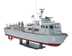 05122 Revell 1/48 Плоскодонное судно Swift Boat (PCF), ВМС США US Navy