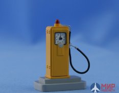 NS-43R-0026 North Star Models 1/43 Soviet Gas station GARO type 384