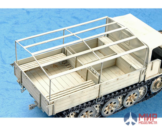 01507 Trumpeter 1/35 Полугусеничный тягач Sd.Kfz.7 KM m 11 (Поздний)