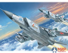 72171 ICM 1/72 Советский тяжелый перехватчик МиГ-25ПД