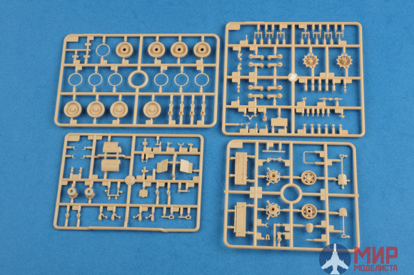 83823 Hobby Boss БТР Swedish CV9035 IFV  (1:35)