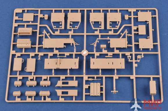 85517 Hobby Boss ЗРК Russian BAZ-64022 with 5P85TE2 TEL S-400  (1:35)