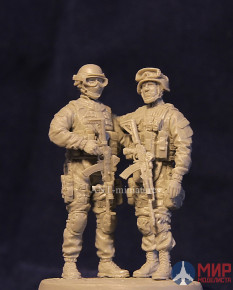 35-121-122 ANT-miniatures 1/35 Офицеры ЦСН ФСБ РФ