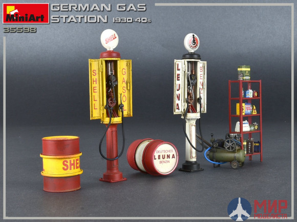 35598  MiniArt Игрушка  аксессуары  German Gas Station 1930-40s (1:35)