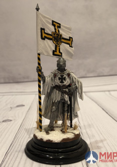019 Окрашенная фигура Тевтонский рыцарь со знаменем Ордена, 1400 год 54мм