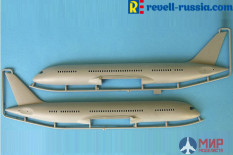 04261 Revell самолёт Boeing 787-8 Dreamliner  (1:144)